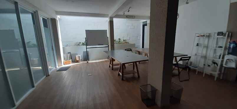 ruko gudang kantor jalan mustang