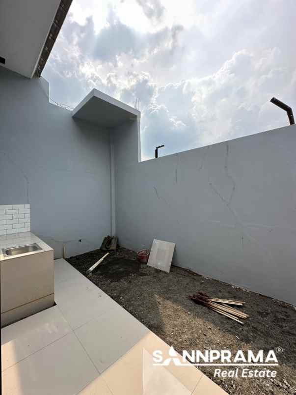 rumah 1 lantai di selatan jakarta