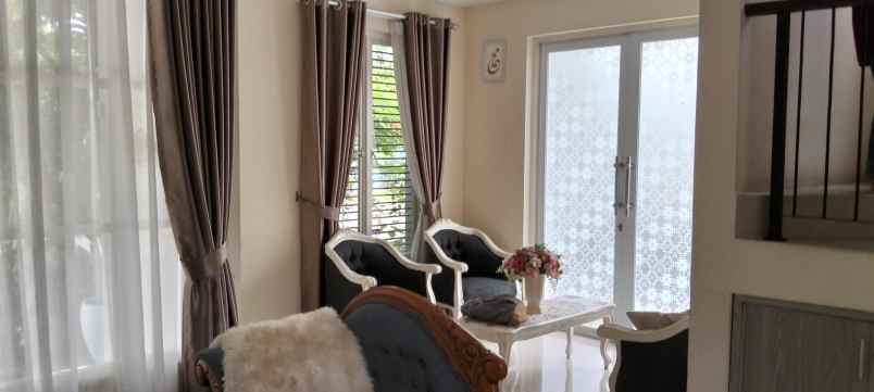 rumah 2 lantai di green park residence bekasi