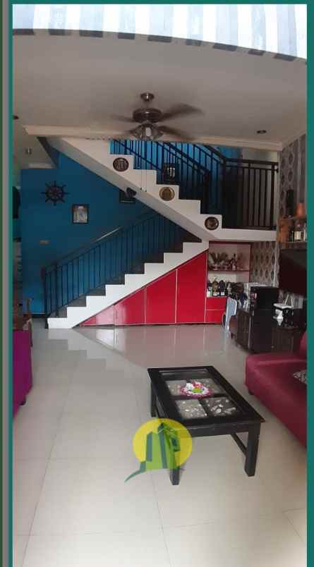 rumah 3 lantai di cipayung jakarta timur