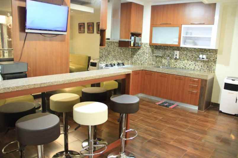 rumah alam elok pondok pinang