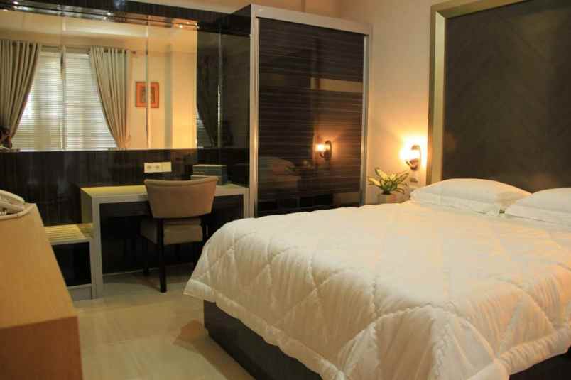 rumah alam elok pondok pinang