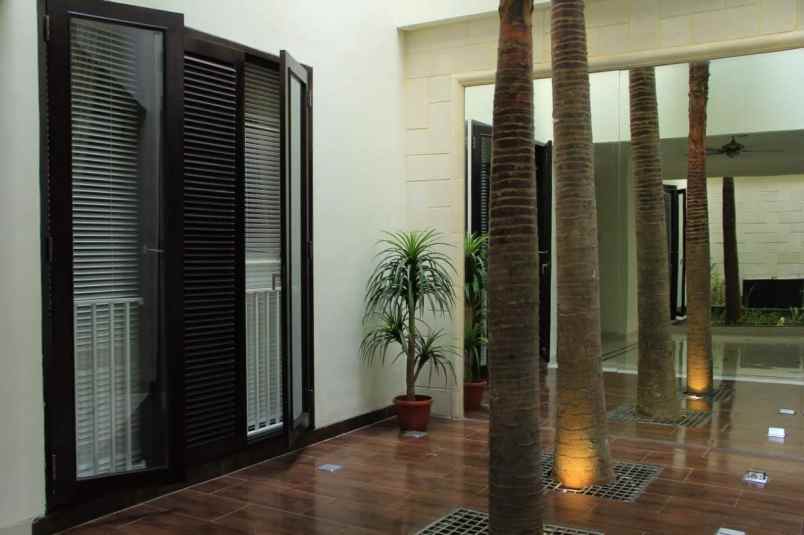 rumah alam elok pondok pinang