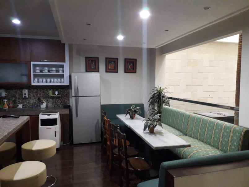 rumah alam elok pondok pinang