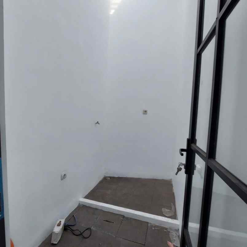 rumah baru cluster 6 unit jl magelang km 12 sleman