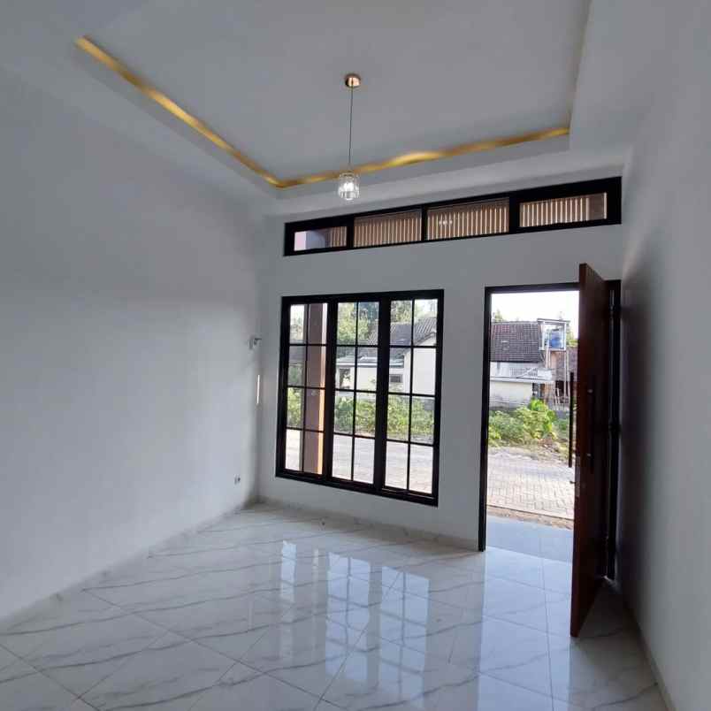 rumah baru cluster 6 unit jl magelang km 12 sleman