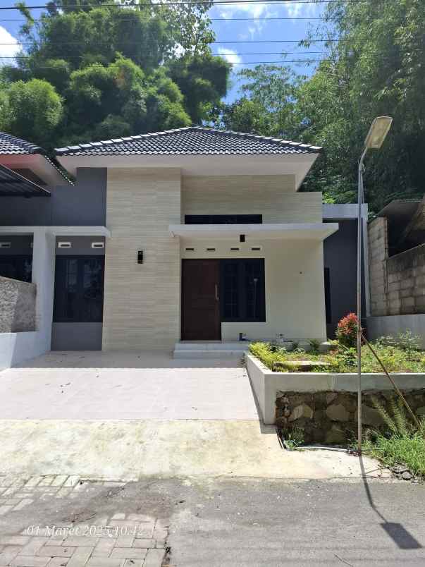 rumah baru siap huni di dalam perumahan p4a