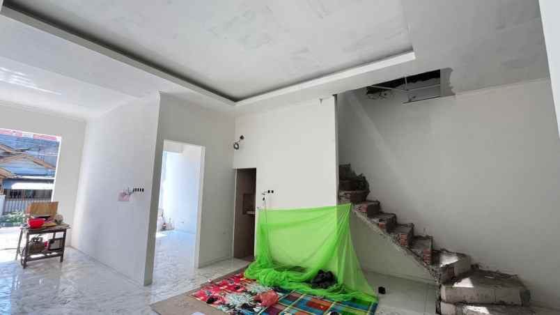 rumah baruk barat dekat merr galaxy mall