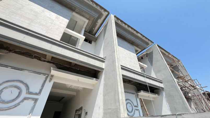 rumah baruk barat dekat merr galaxy mall