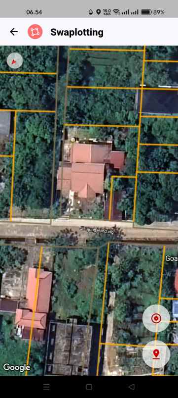 rumah besar 2 lantai pinggir jalan ujung pandang