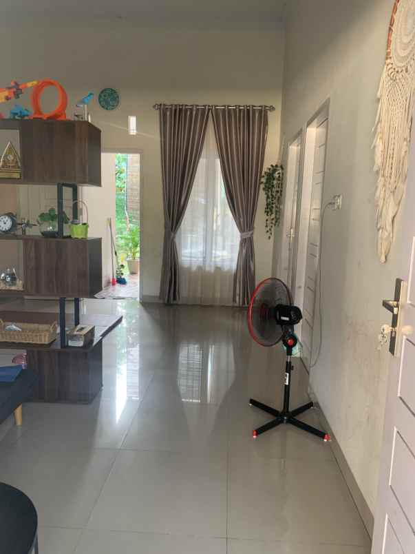 rumah bulatan dijual jl bukit barisan harga 350 juta