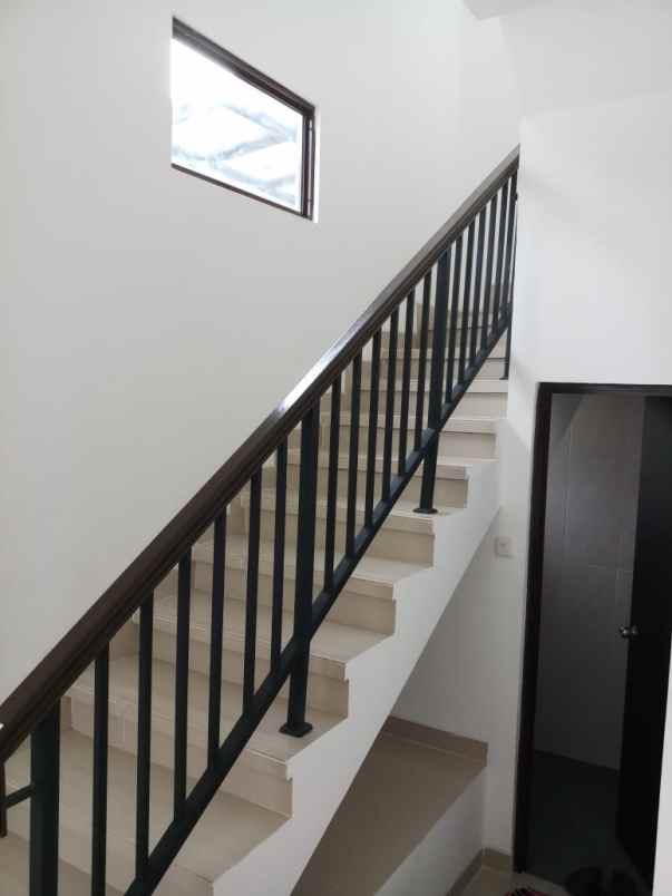 rumah cileungsi bogor regency