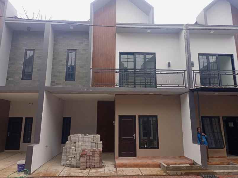 rumah cluster 3 kt dekat tol cisalak depok