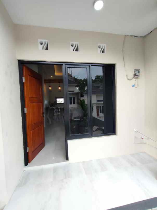 rumah cluster di banyumanik kota semarang