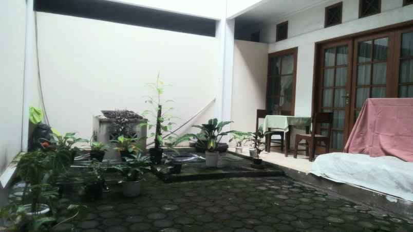 rumah dago premuim dekat kampus unisba kota bandung