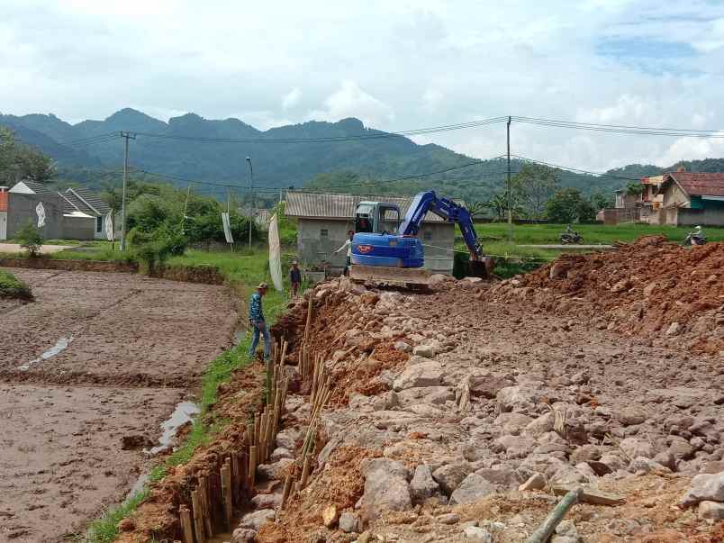 rumah desa wargaluyu kec