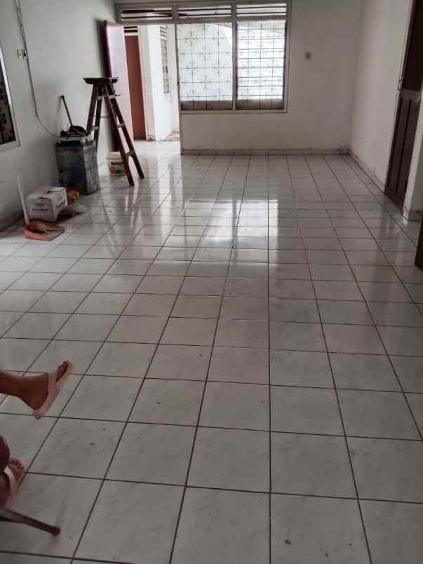 rumah di darmo permai sby barat
