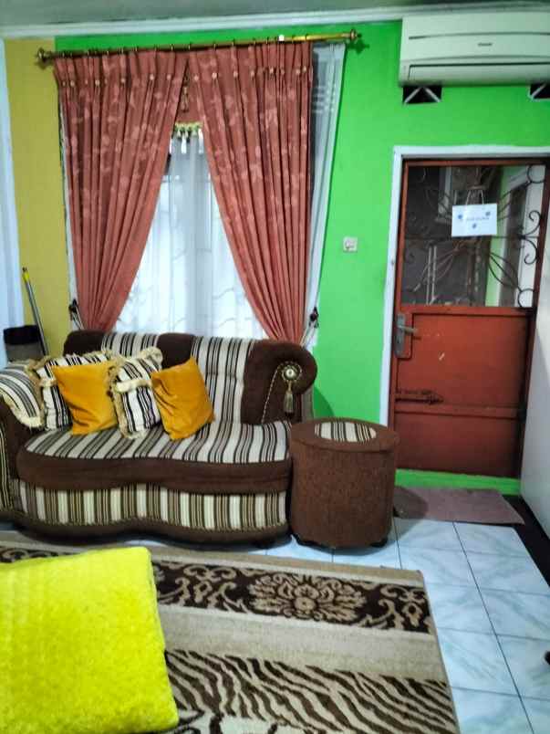 rumah dijual jl srikandi belakang mall ska pekanbaru