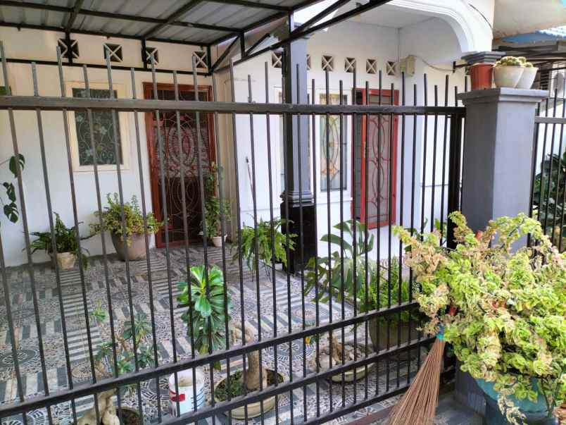 rumah dijual jl srikandi belakang mall ska pekanbaru