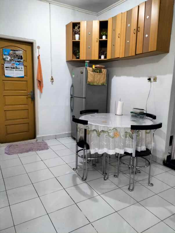 rumah dijual jl srikandi belakang mall ska pekanbaru