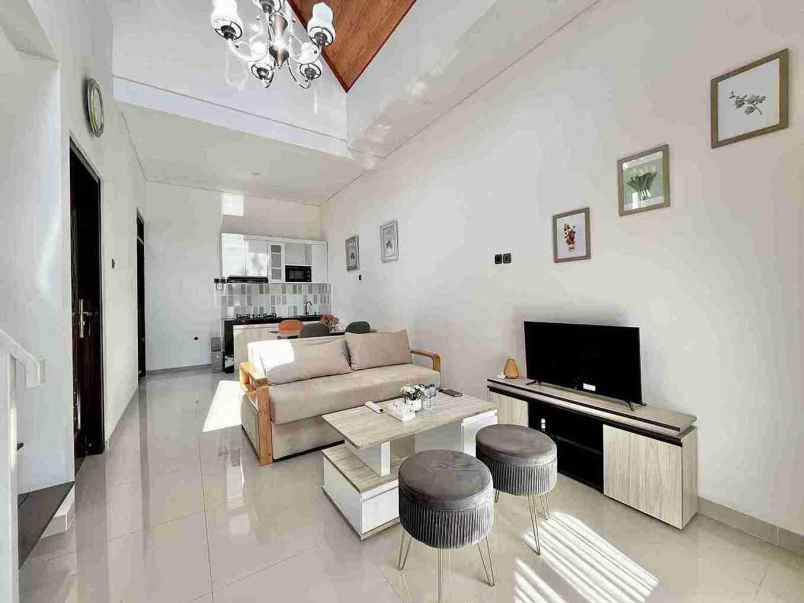 rumah eksklusif rasa villa di cibinong bogor