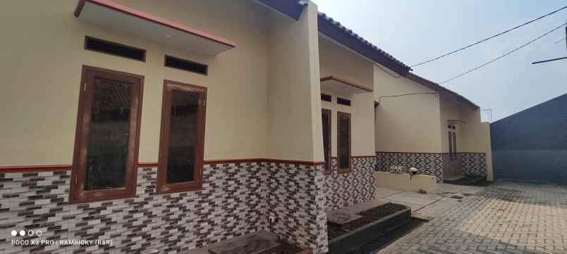 rumah jalan komplek pemda jatiasih
