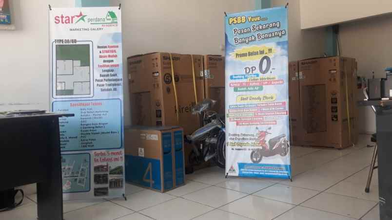 rumah jalan raya pilar sukatani