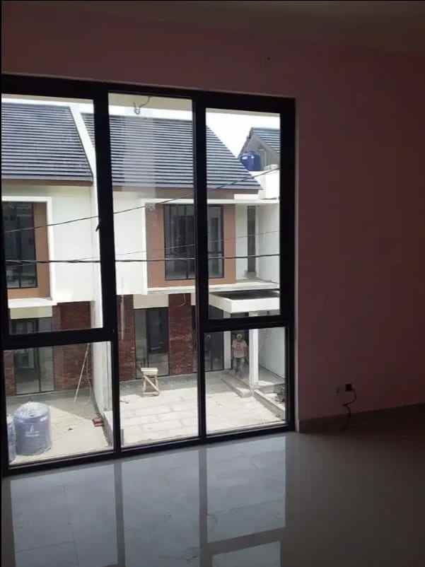 rumah jl aselih cipedak