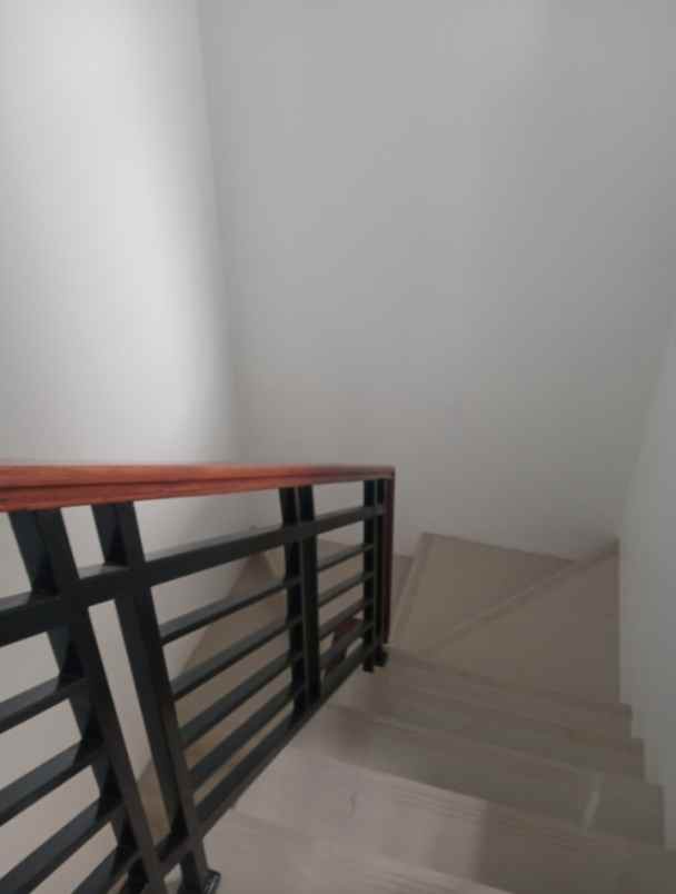 rumah jl benda ciganjur jagakarsa