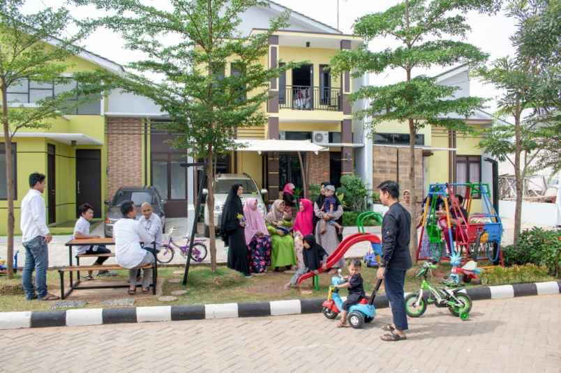 rumah jl cisaat setu telajung