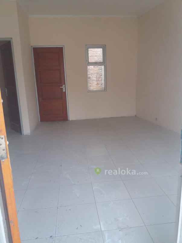 rumah jl kh fudholli cikarang utara