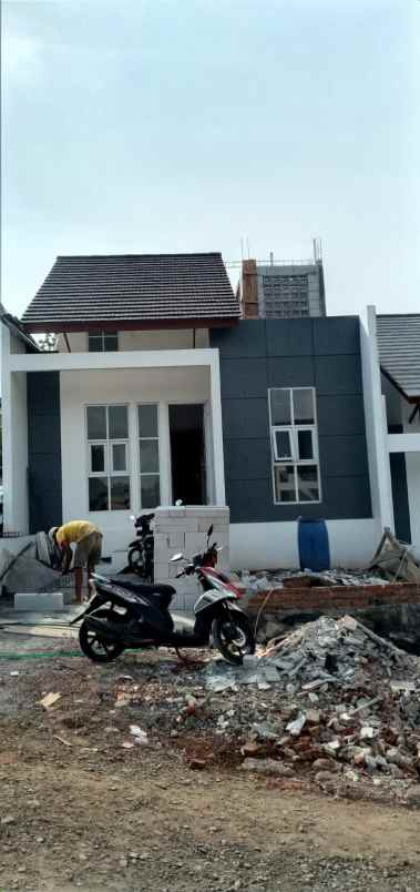 rumah jl sekesalam girimekar kec