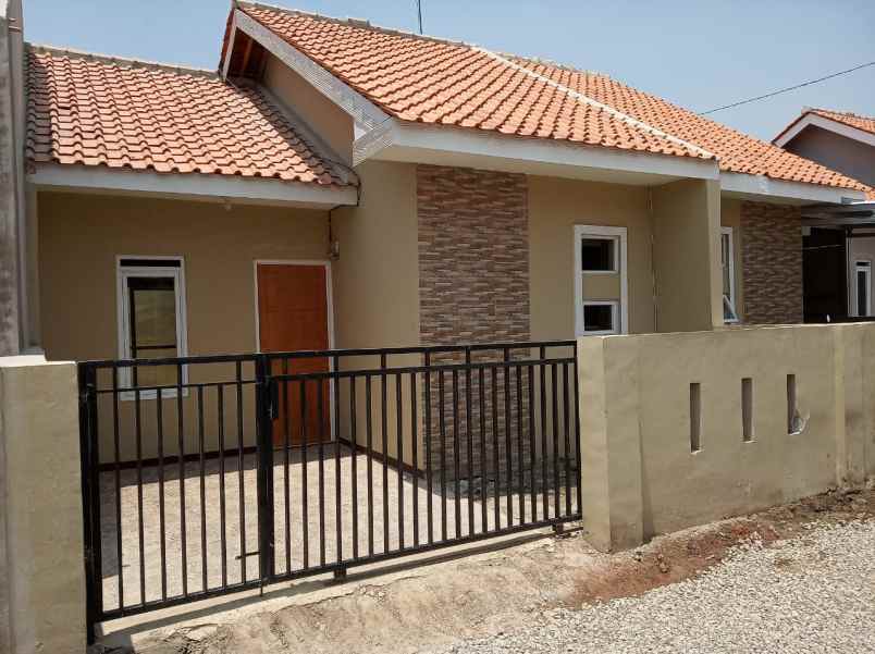 rumah jln bojongtanjung katapang