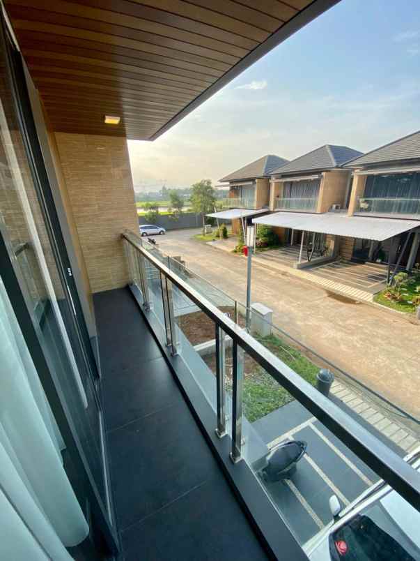 rumah jln diklat pemda duku