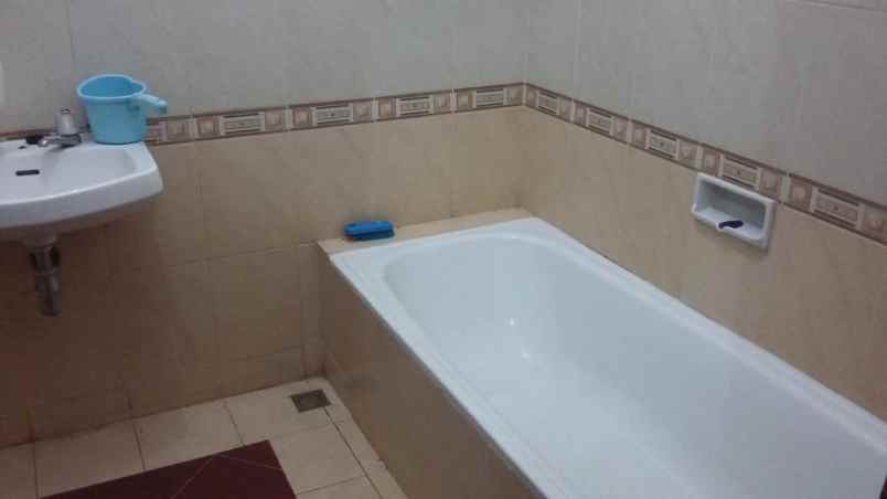 rumah jln kemang pratama 5 rawa