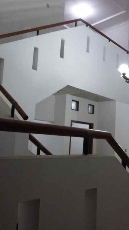 rumah jln kemang pratama 5 rawa