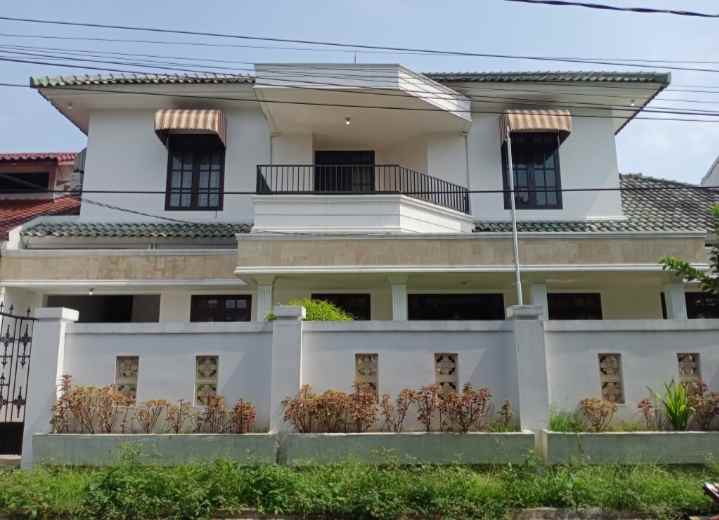 rumah jln raya cinere depok