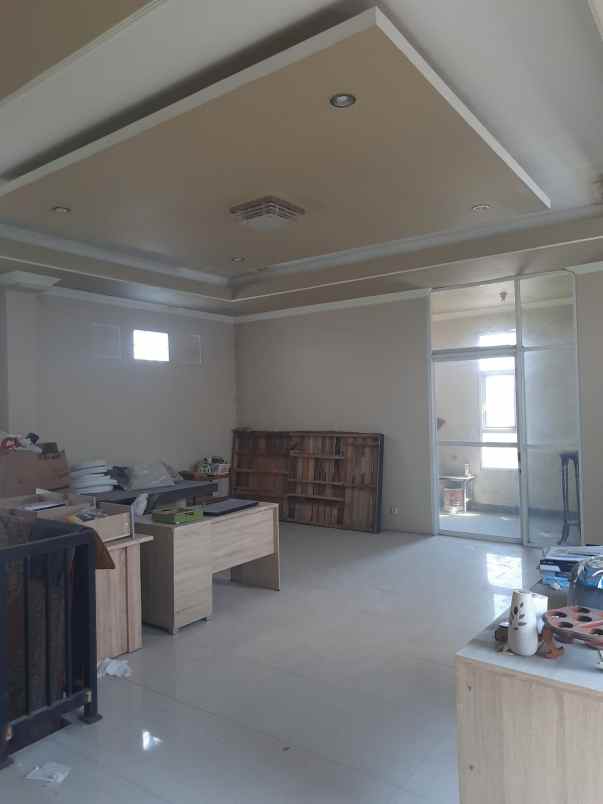 rumah kantor gudang di pedurungan