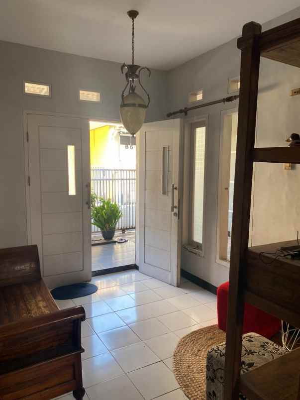 rumah komplek antapani kota bandung siap huni