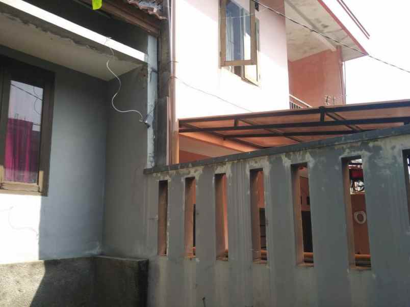 rumah komplek sariwangi polban setraduta pasteur