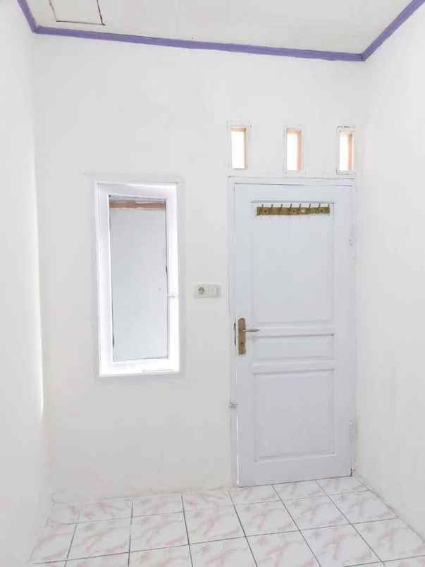 rumah kosan 3 kamar jakarta pusat