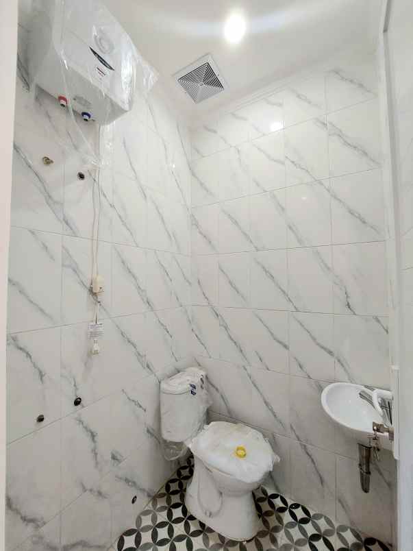 rumah kost siap huni full interior di suhat