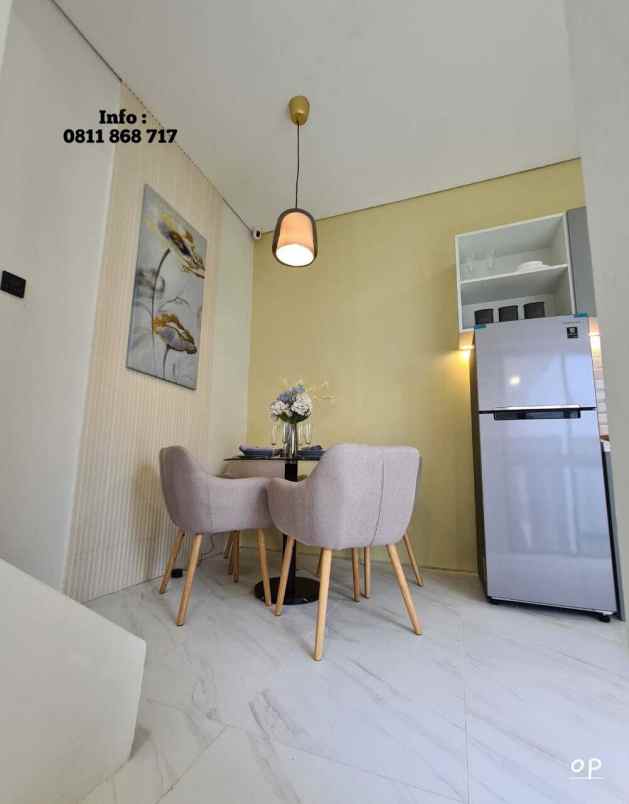 rumah kota wisata cibubur