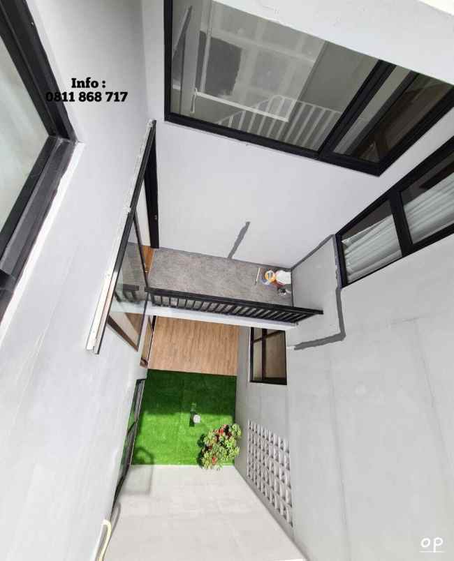 rumah kota wisata cibubur