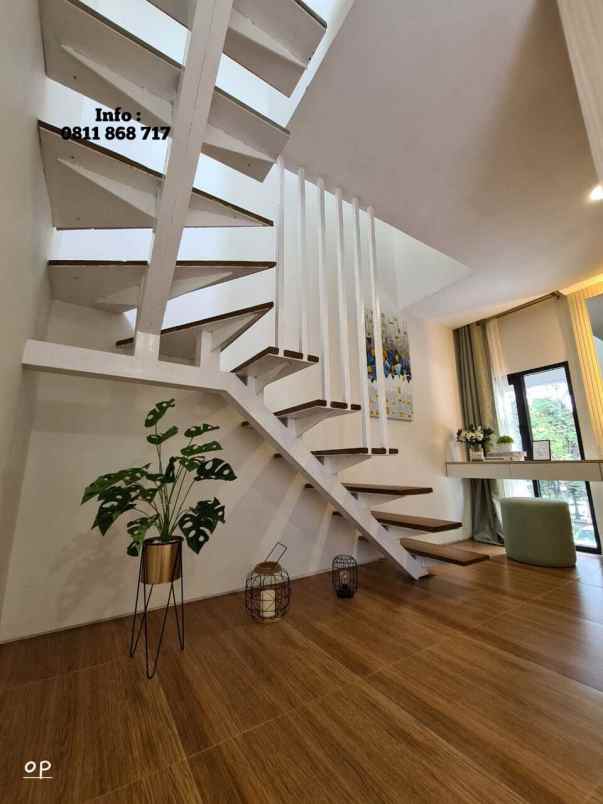 rumah kota wisata cibubur