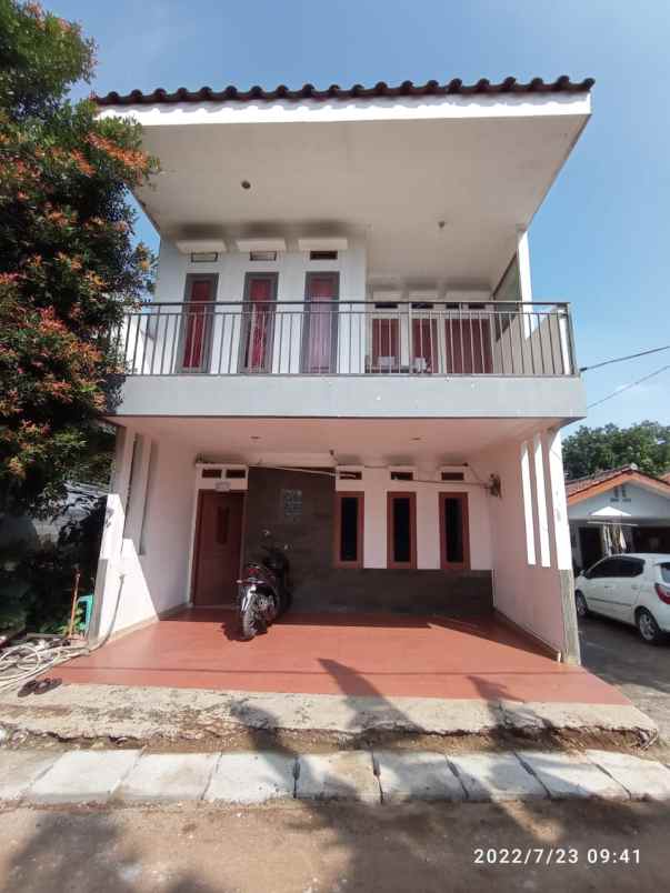 rumah lokasi strategis dekat bsd