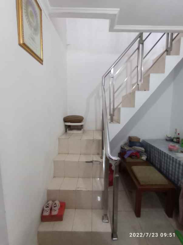 rumah lokasi strategis dekat bsd