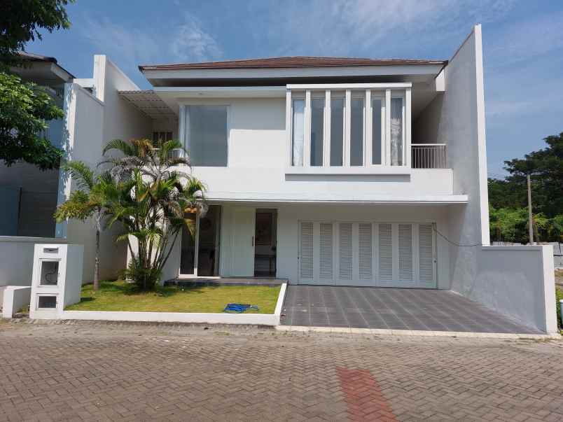 rumah luxury gress full furnish manyar surabaya timur