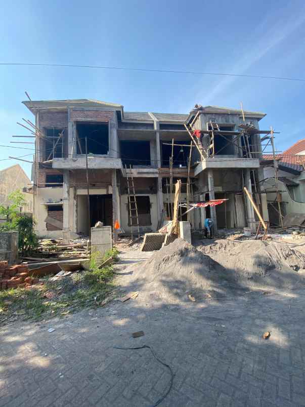 rumah mewah bpd 4 tlogomulyo pedurungan