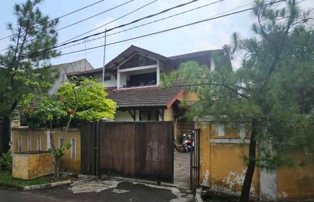 rumah mewah daerah petukangan selatan jaksel